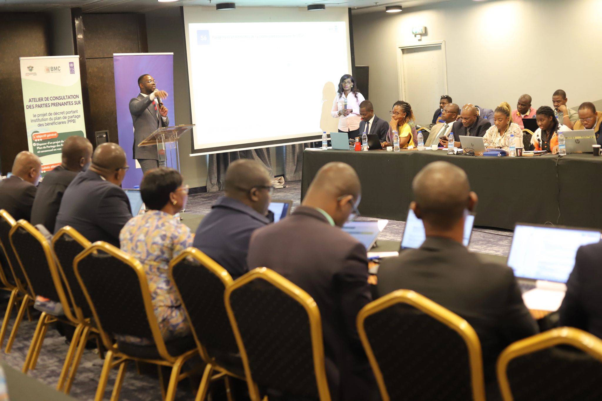 Colloque National des Ressources Humaines